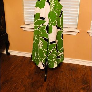 Flared skirt like pants.